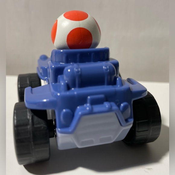 💕LIMITED ED 2022 SUPER MARIO BROS MOVIE TOAD CART MCDONALDS HAPPY MEAL TOY!#2 - Picture 4 of 6